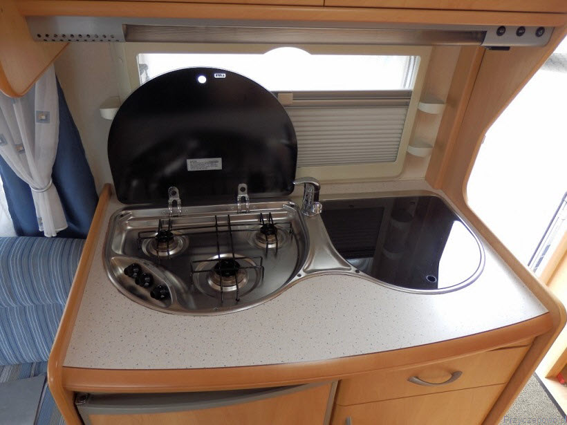 Przyczepowo.pl Hobby De Lux 400KB