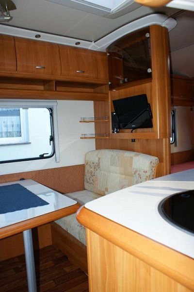 Przyczepowo.pl Hobby 410SFe